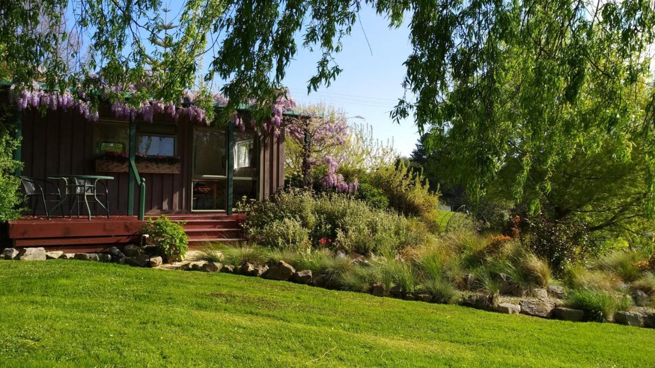 Waterwheel Cottage Upper Moutere Luaran gambar