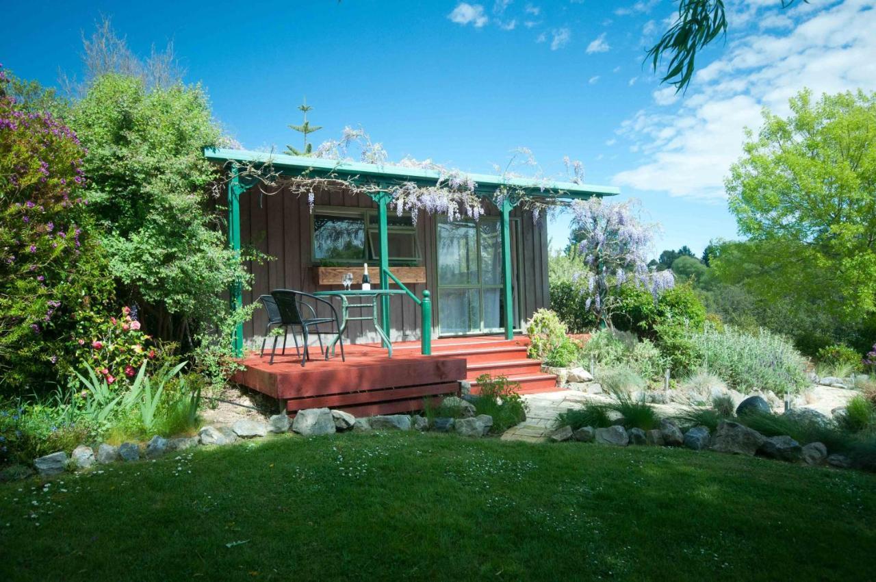 Waterwheel Cottage Upper Moutere Luaran gambar